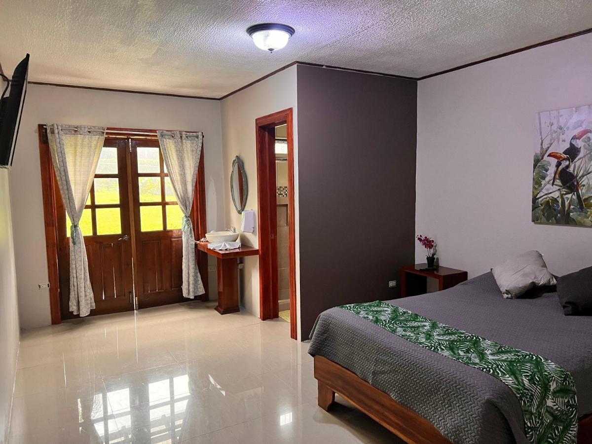 B&B Thomas And Thiago Monteverde Exterior foto